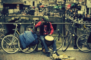 Can Prosperity Be a Catalyst for Integration?