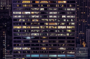 The Efficient Wage and Its Challenges